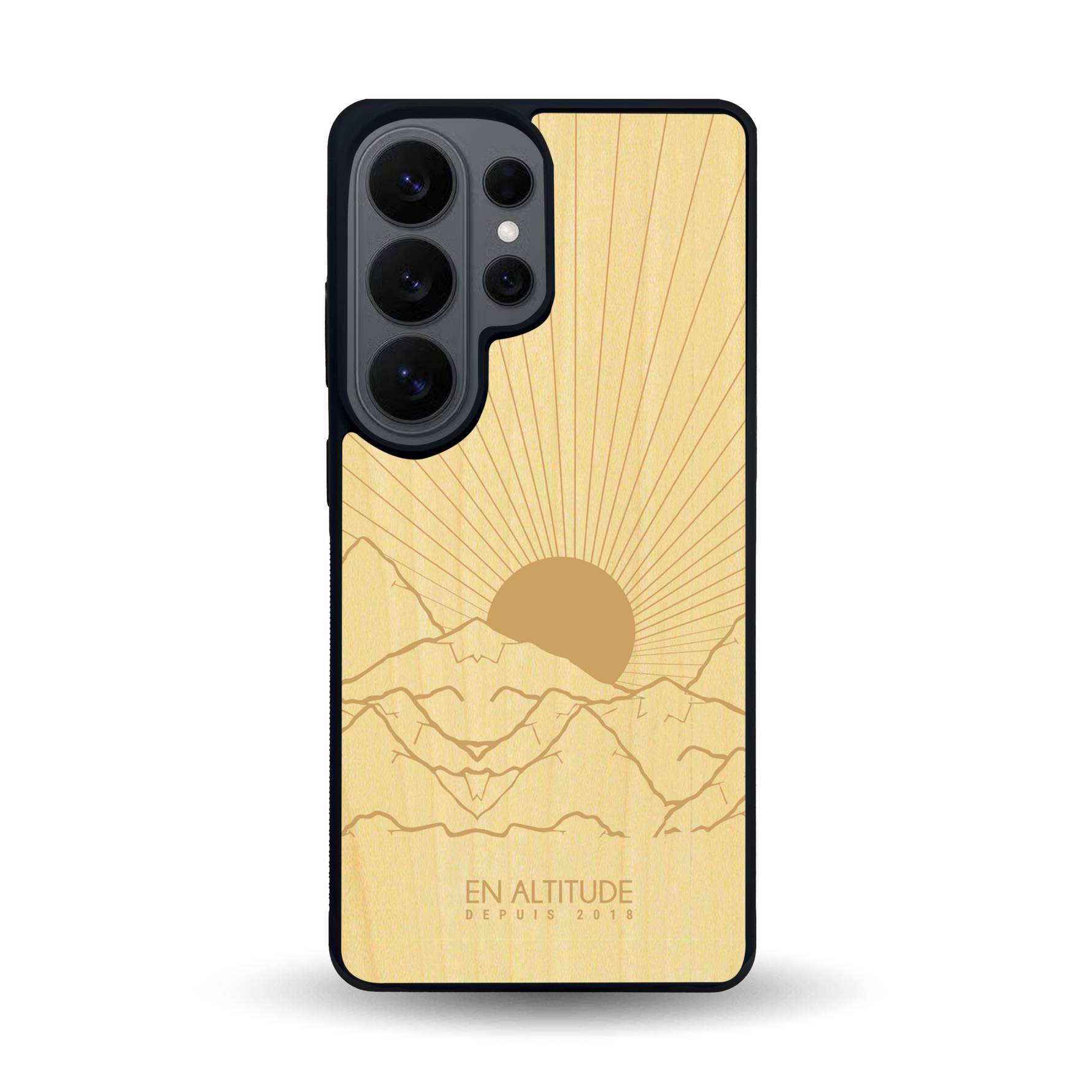 Coque de protection en bois véritable fabriquée en France pour Samsung S26 Ultra représentant des montagnes, sur le thème de la randonnée en pleine nature et du trail