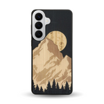 Coque de protection en bois véritable fabriquée en France pour Samsung S26+ alliant plusieurs essences de bois pour représenter le mont Everest