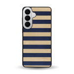 Coque de protection en bois véritable fabriquée en France pour Samsung S26+ alliant plusieurs essences de bois pour représenter une marinière