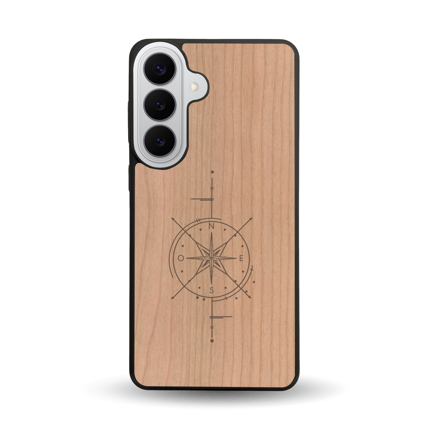 Coque de protection en bois véritable fabriquée en France pour Samsung S26+ avec une gravure "rose des vents" sur le thème nautique et de l'océan qui s'inspire des boussoles de pirate