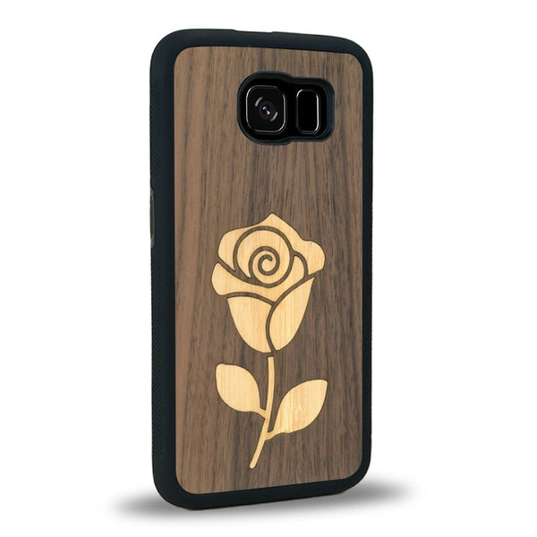 Coque de protection en bois véritable fabriquée en France pour Samsung S6 alliant plusieurs essences de bois pour représenter une rose