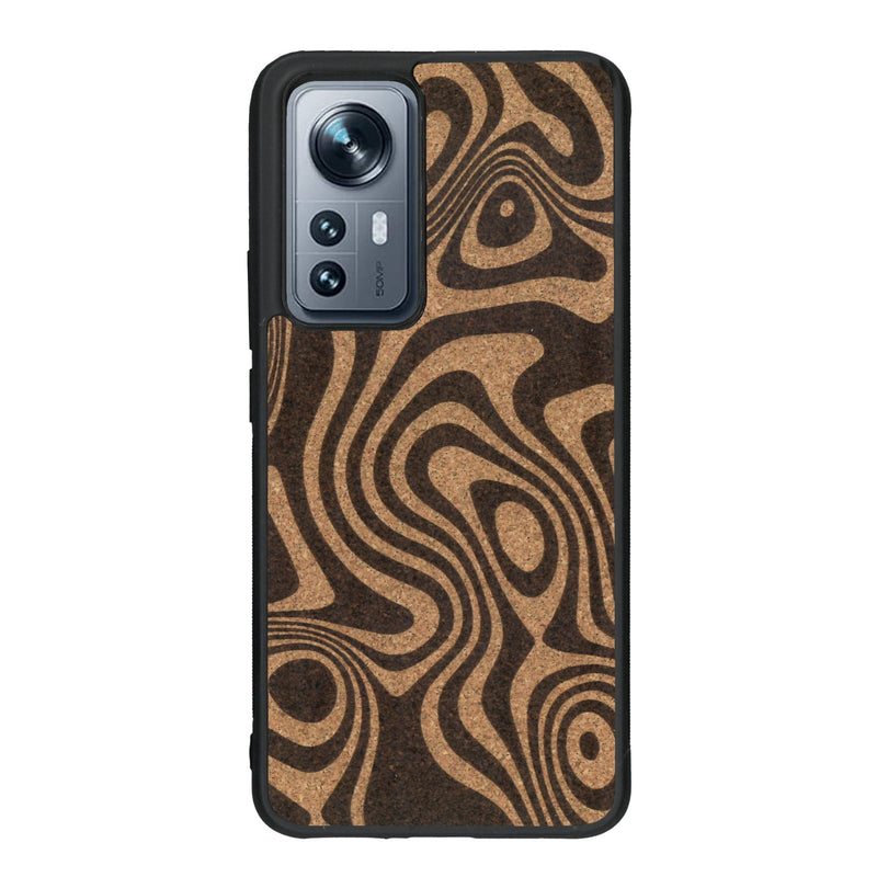 Coque de protection en bois véritable fabriquée en France pour Xiaomi Mi 12 5G avec un motif abstrait représentant les mouvements de l'eau