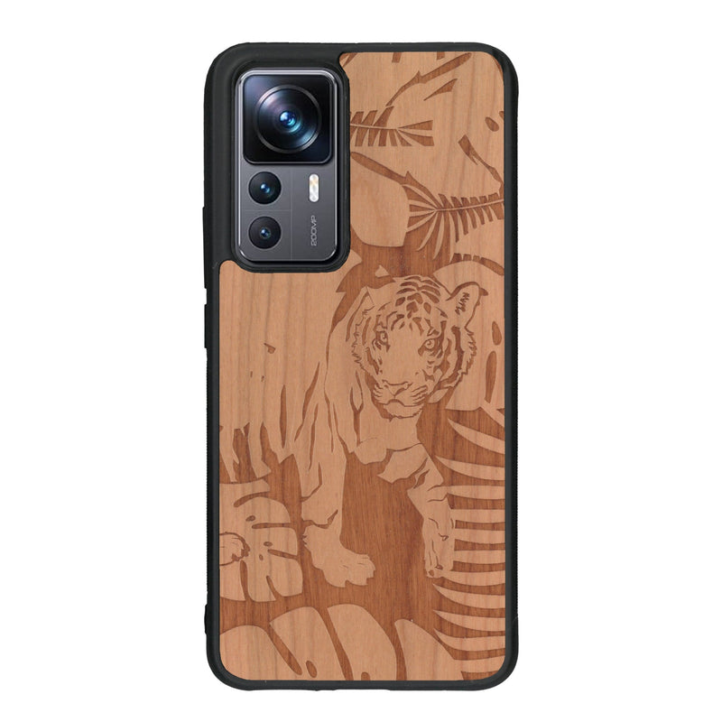 Coque de protection en bois véritable fabriquée en France pour Xiaomi Mi 12T Pro sur le thème de la nature et des animaux représentant un tigre dans la jungle entre des fougères