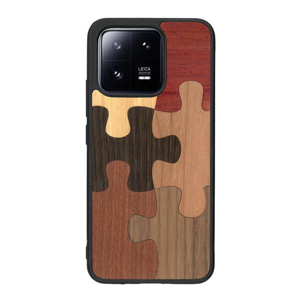 Coque de protection en bois véritable fabriquée en France pour Xiaomi Mi 13 représentant un puzzle en six pièces qui allie du chêne fumé, du noyer, du bambou, du padouk, du merisier et de l'acajou