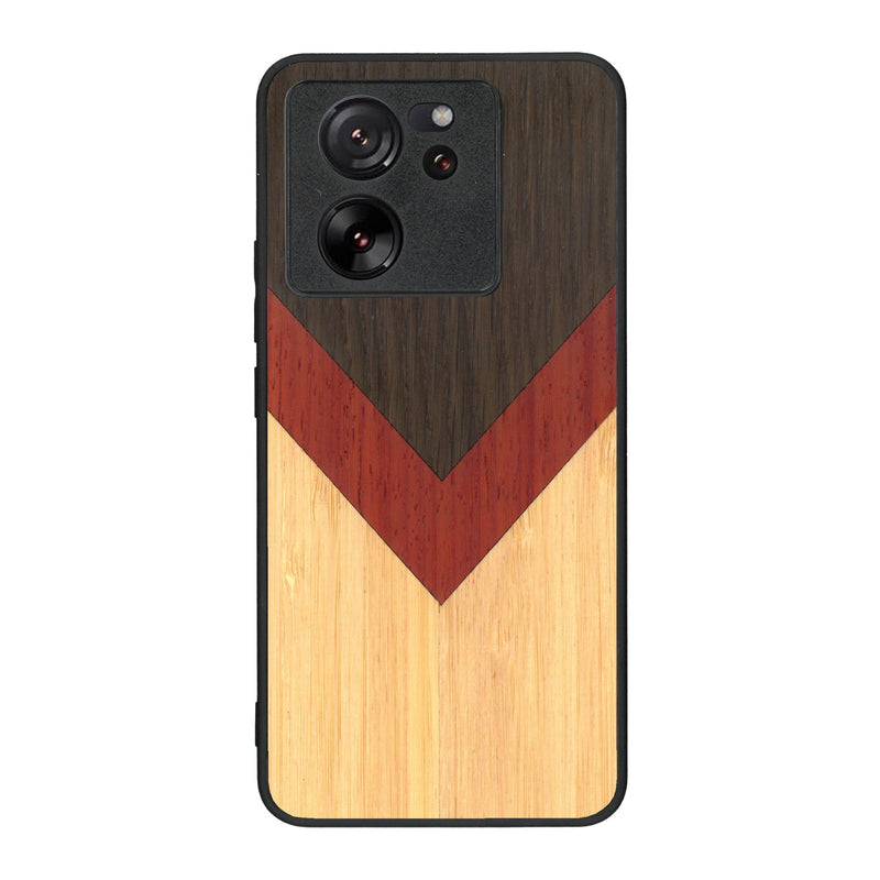 Coque de protection en bois véritable fabriquée en France pour Xiaomi Mi 13 T alliant du chêne fumé, du padouk et du bambou en forme de chevron sur le thème de l'art abstrait