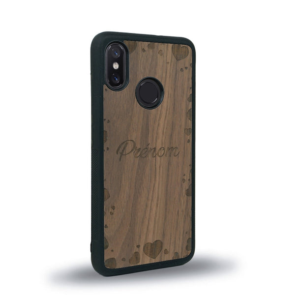 Coque de protection en bois véritable fabriquée en France pour Xiaomi Mi 8 sur le thème de la fête des mères avec un motif représentant des coeurs et des feuilles