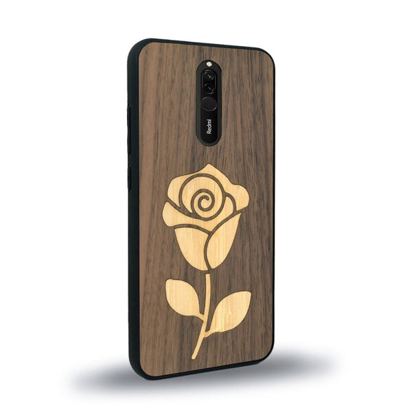 Coque de protection en bois véritable fabriquée en France pour Xiaomi Mi 9T alliant plusieurs essences de bois pour représenter une rose