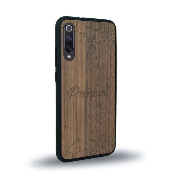 Coque de protection en bois véritable fabriquée en France pour Xiaomi Mi Note 10 Lite sur le thème de la fête des mères avec un motif représentant des fleurs et des feuilles