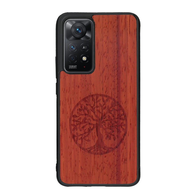 Coque de protection en bois véritable fabriquée en France pour Xiaomi Redmi Note 11 sur le thème de la spiritualité et du yoga avec une gravure zen représentant un arbre de vie