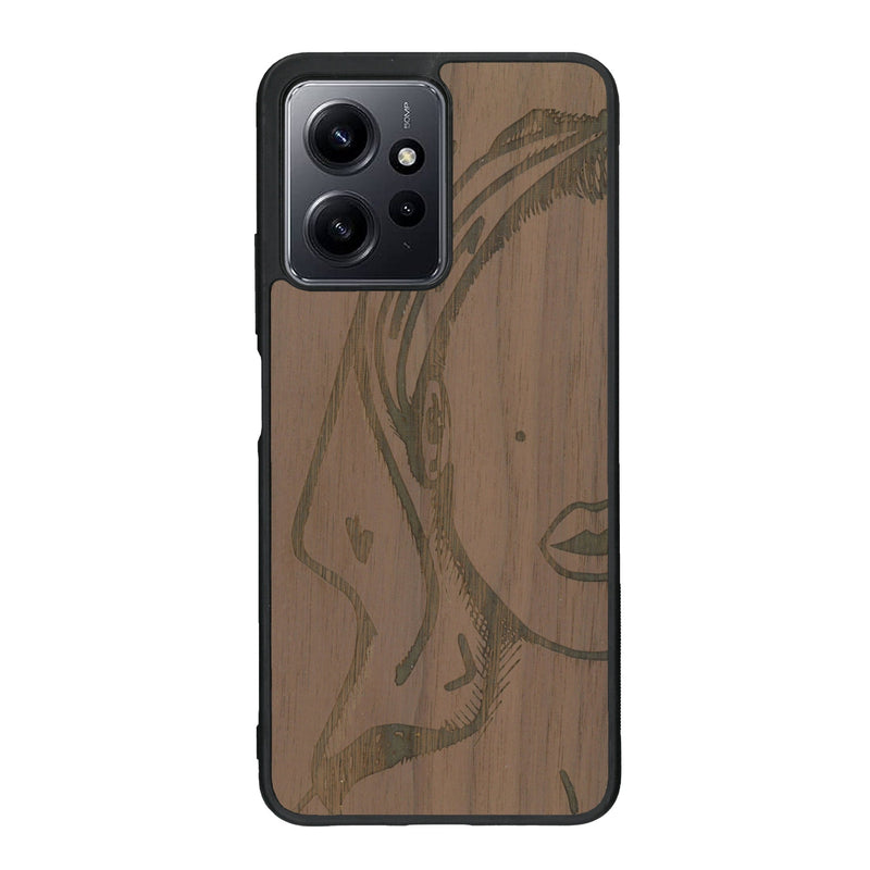 Coque de protection en bois véritable fabriquée en France pour Xiaomi Redmi Note 12 représentant une silhouette féminine épurée de type line art en collaboration avec l'artiste Maud Dabs