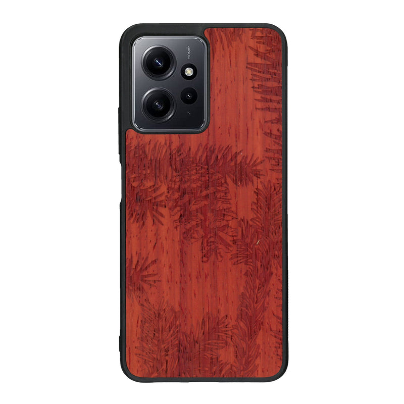 Coque de protection en bois véritable fabriquée en France pour Xiaomi Redmi Note 12 sur le thème de la nature des arbres avec un motif de gravure représentant des épines de sapin et des pommes de pin