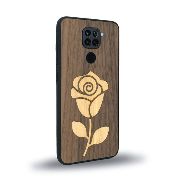 Coque de protection en bois véritable fabriquée en France pour Xiaomi Redmi Note 9 alliant plusieurs essences de bois pour représenter une rose