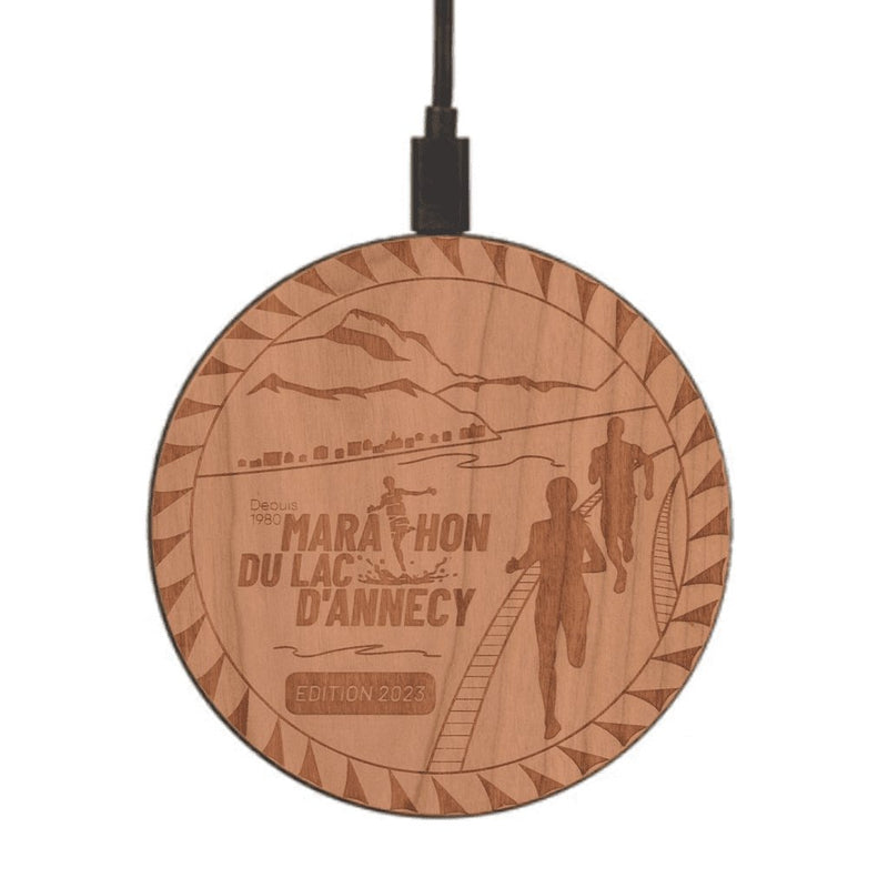 Chargeur sans fil - Marathon d'Annecy avec Paysage - Coque en bois
