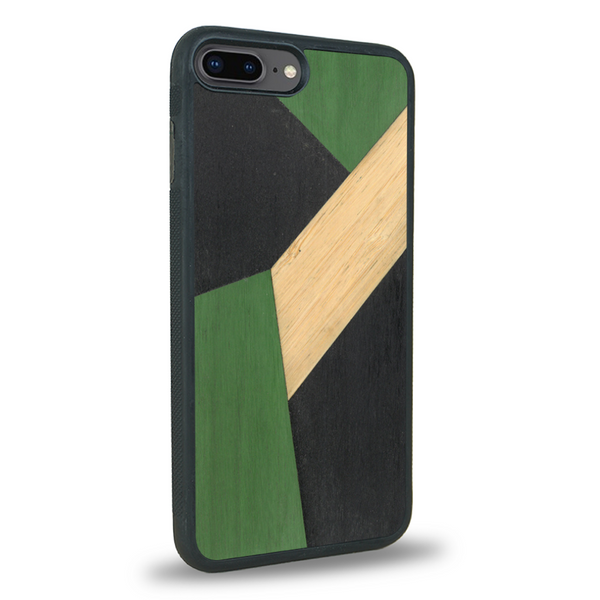 Coque de protection en bois véritable fabriquée en France pour iPhone 7 / 8 alliant du bambou, du tulipier vert et noir en forme de mosaïque minimaliste sur le thème de l'art abstrait