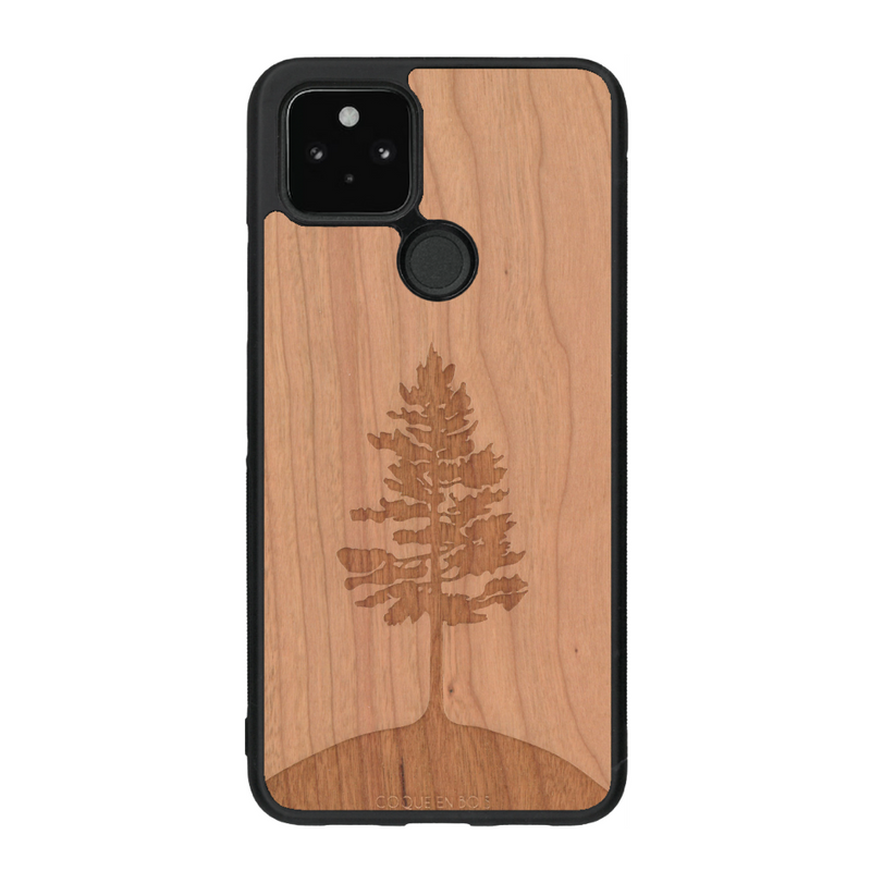 Coque de protection en bois véritable fabriquée en France pour Google Pixel 4a 5g sur le thème de la nature, de la fôret et de l'écoresponsabilité avec une gravure représentant un arbre 