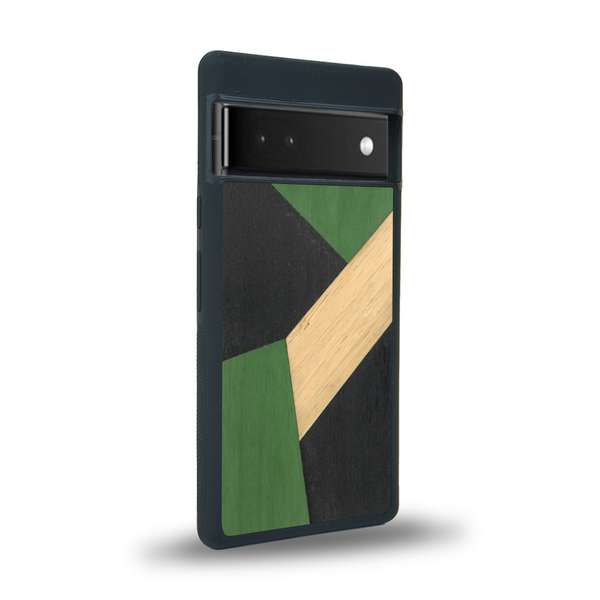 Coque de protection en bois véritable fabriquée en France pour Google Pixel 6a alliant du bambou, du tulipier vert et noir en forme de mosaïque minimaliste sur le thème de l'art abstrait