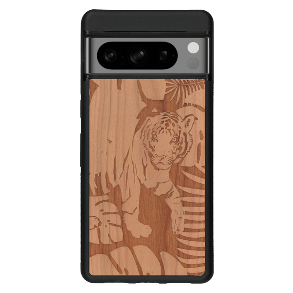 Coque de protection en bois véritable fabriquée en France pour Google Pixel 7 sur le thème de la nature et des animaux représentant un tigre dans la jungle entre des fougères