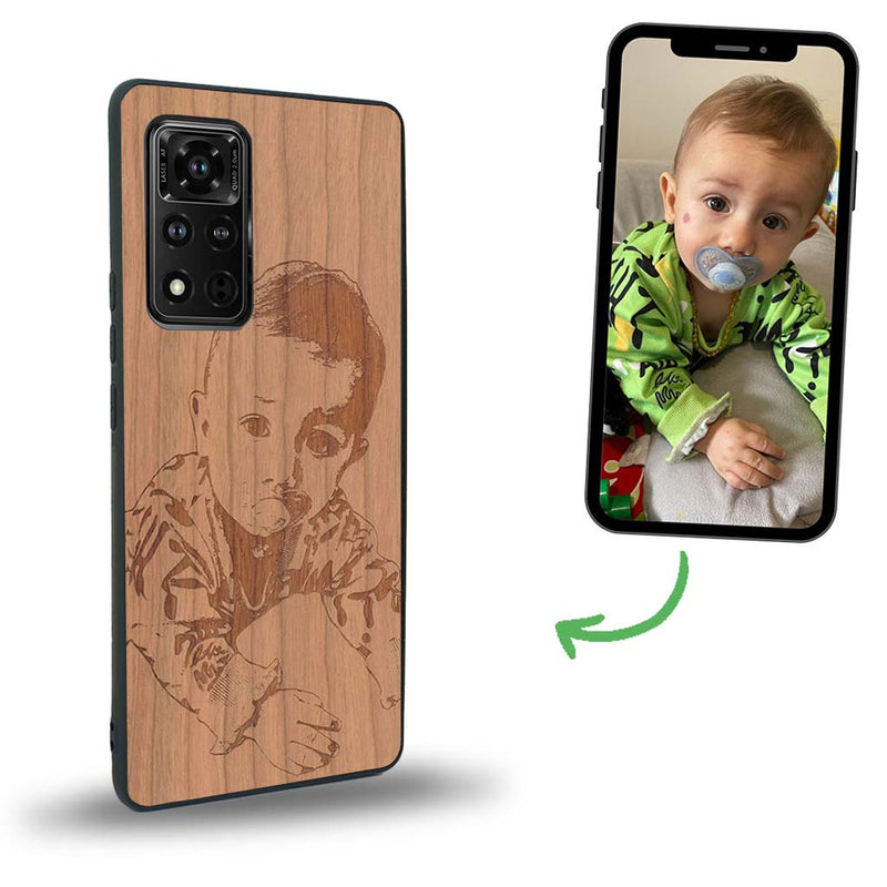 Coque de protection en bois véritable fabriquée en France pour Honor V40 avec gravure personnalisée à partir d'une photo, d'une image, d'un logo, des initials ou d'une phrase