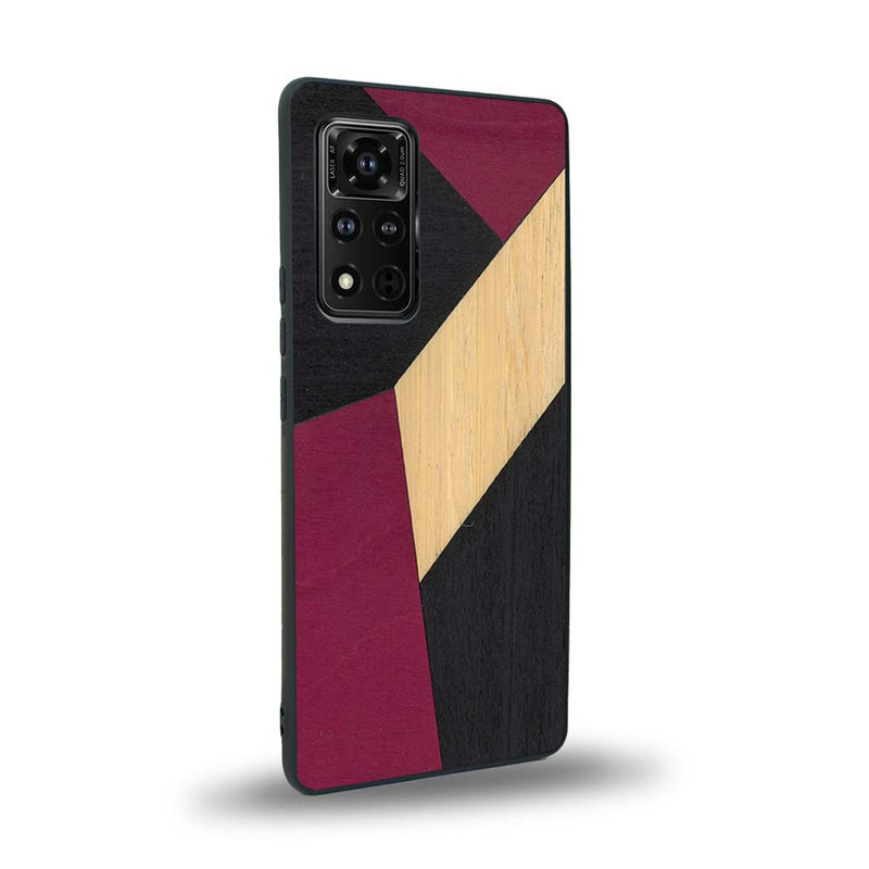 Coque de protection en bois véritable fabriquée en France pour Honor V40 alliant du bambou, du tulipier rose et noir en forme de mosaïque minimaliste sur le thème de l'art abstrait