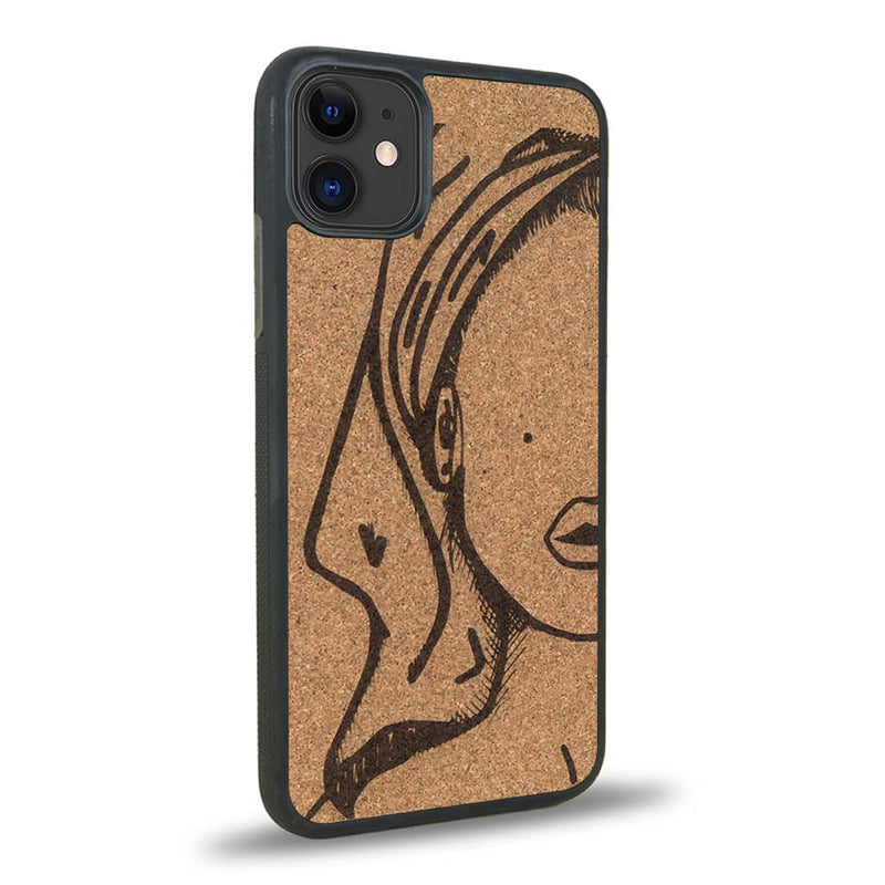 Coque iPhone 12 - Au féminin - Coque en bois