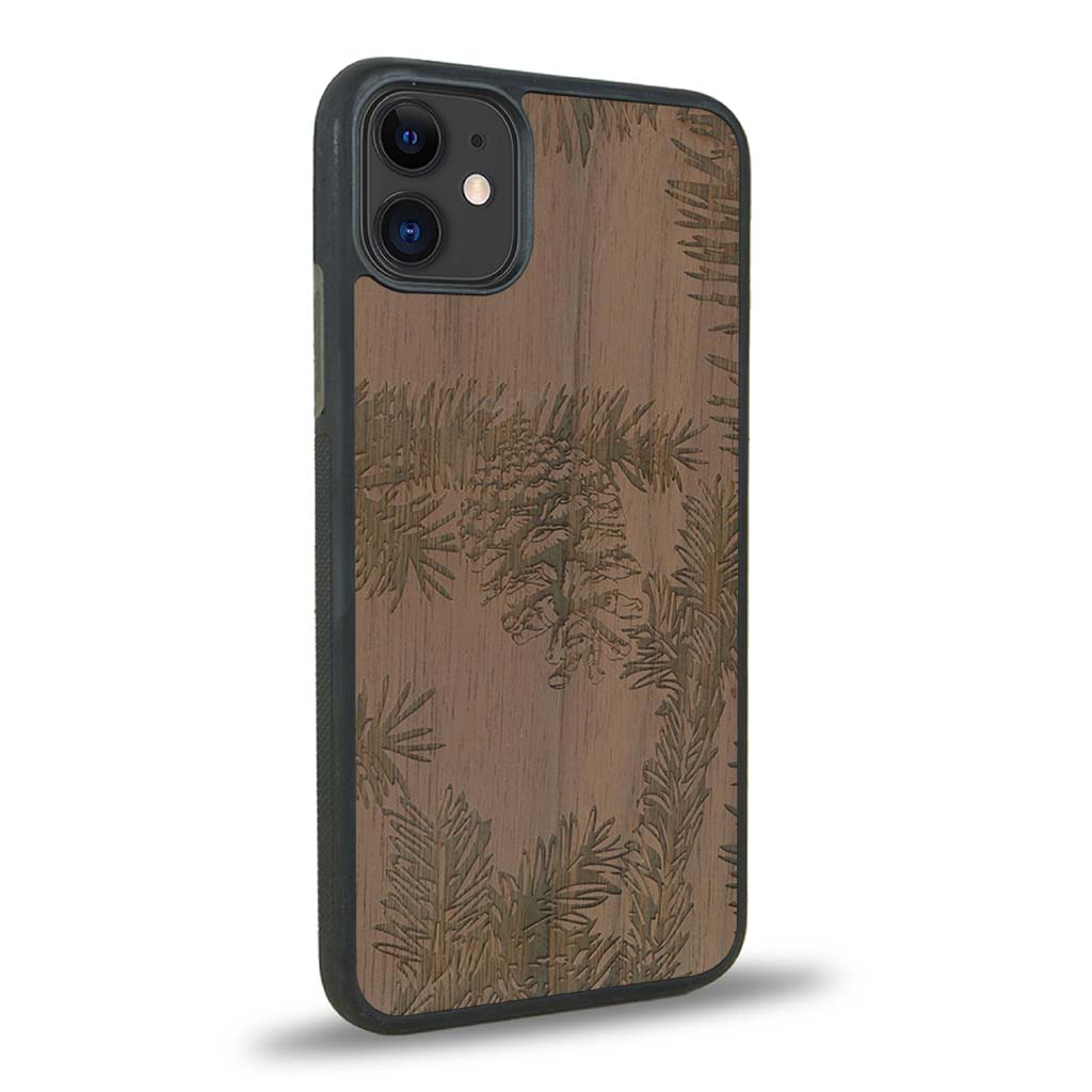 Coque iPhone 12 - La Pomme de Pin - Coque en bois