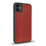 Coque iPhone 12 - Le Wavy Style - Coque en bois