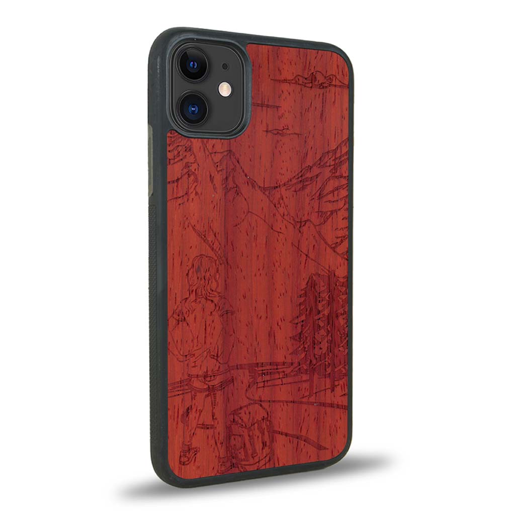 Coque iPhone 12 Mini - L'Exploratrice - Coque en bois