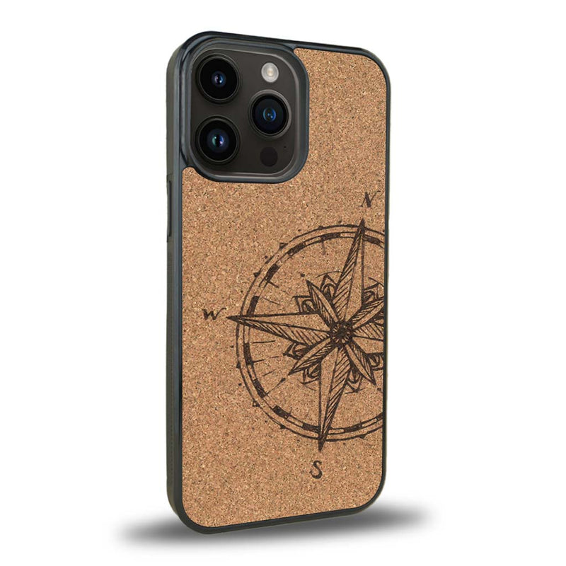 Coque iPhone 13 Pro + MagSafe® - La Rose des Vents - Coque en bois