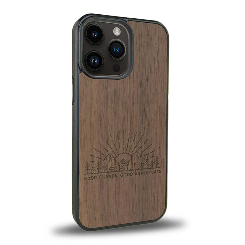 Coque iPhone 14 Pro + MagSafe® - Sunset Lovers - Coque en bois