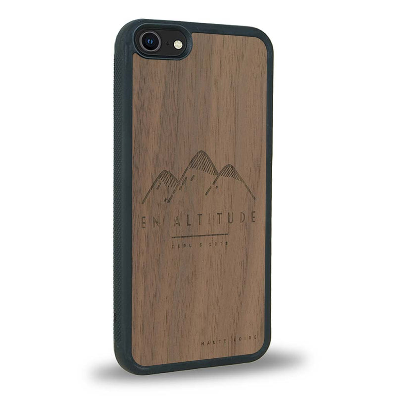 Coque iPhone 7 / 8 - En Altitude - Coque en bois