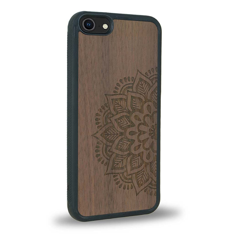 Coque iPhone 7 / 8 - Le Mandala Sanskrit - Coque en bois