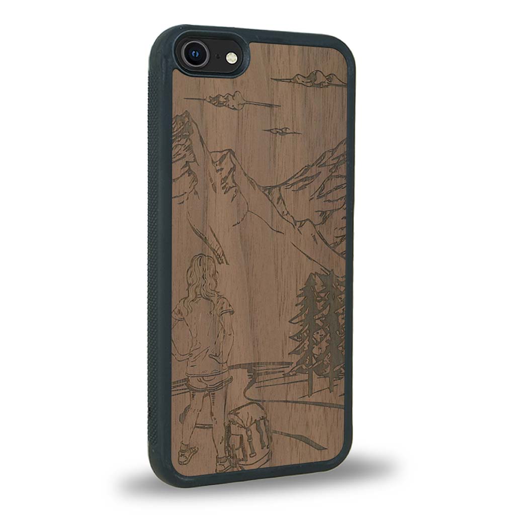 Coque iPhone 7 / 8 - L'Exploratrice - Coque en bois
