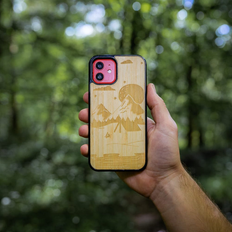 Coque Iphone - Le Campsite - Coque en bois