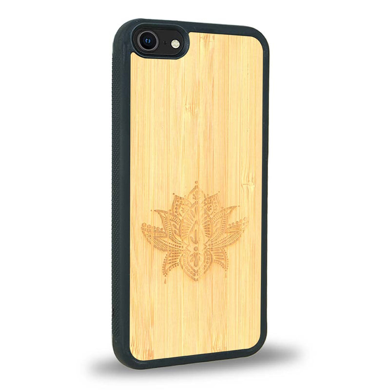 Coque iPhone SE 2016 - Le Lotus - Coque en bois