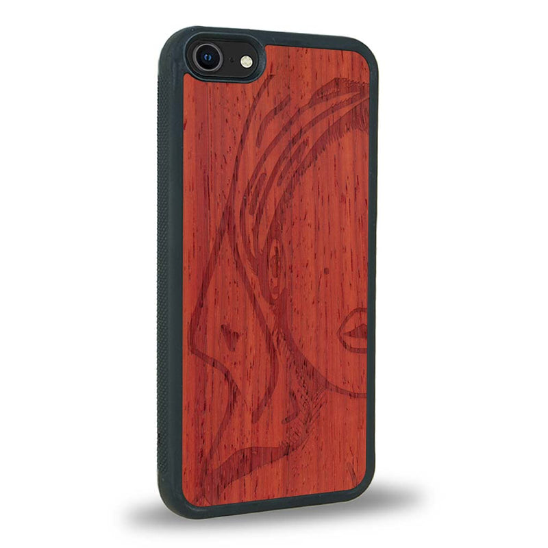 Coque iPhone SE 2020 - Au féminin - Coque en bois