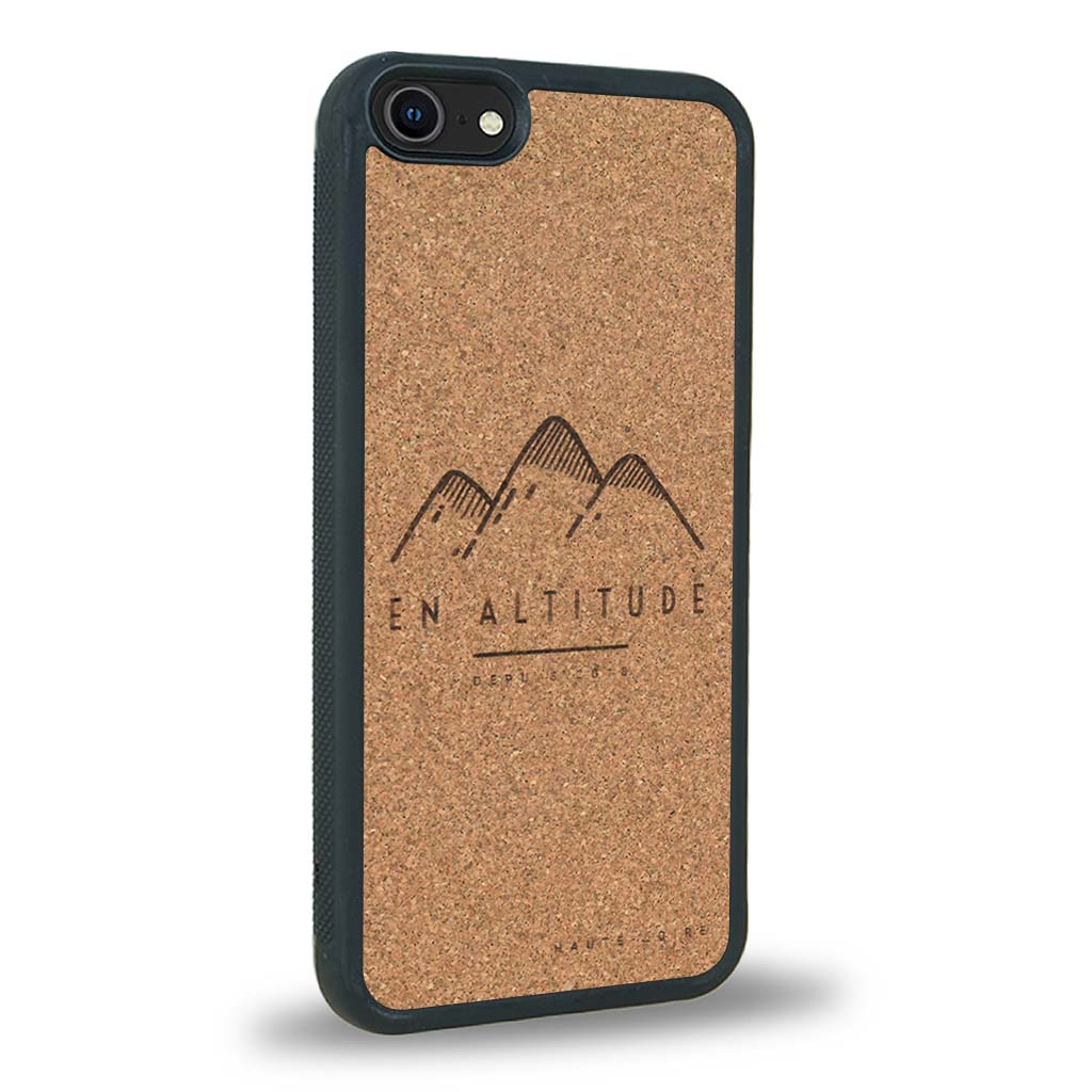 Coque iPhone SE 2020 - En Altitude - Coque en bois