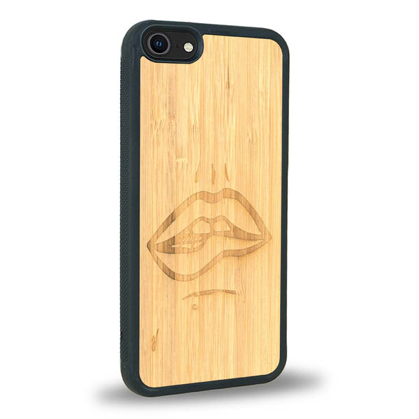 Coque iPhone SE 2020 - The Kiss - Coque en bois