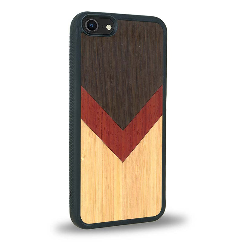 Coque iPhone SE 2022 - La Triade - Coque en bois