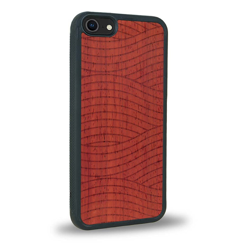 Coque iPhone SE 2022 - Le Wavy Style - Coque en bois