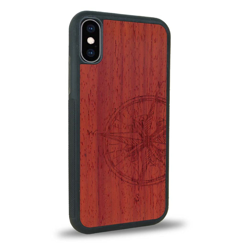 Coque iPhone X - La Rose des Vents - Coque en bois
