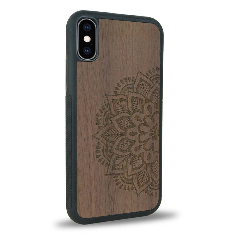 Coque iPhone X - Le Mandala Sanskrit - Coque en bois