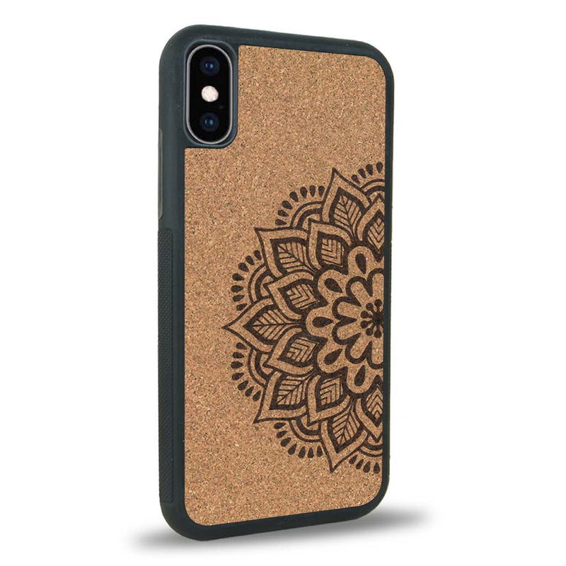 Coque iPhone X - Le Mandala Sanskrit - Coque en bois