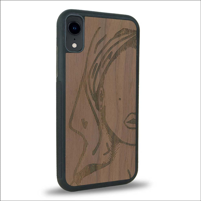 Coque iPhone XR - Au féminin - Coque en bois