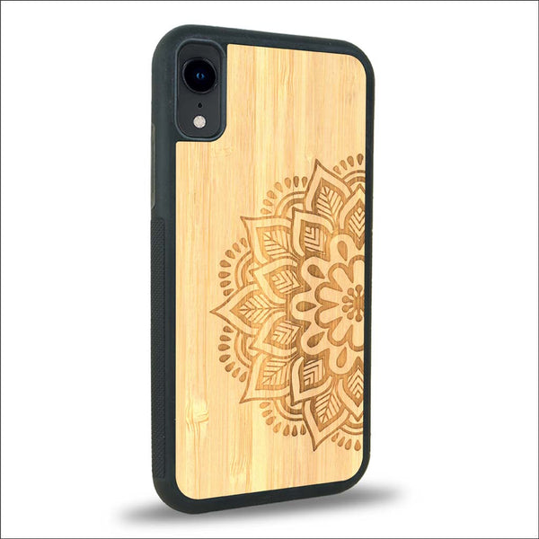 Coque iPhone XR - Le Mandala Sanskrit - Coque en bois