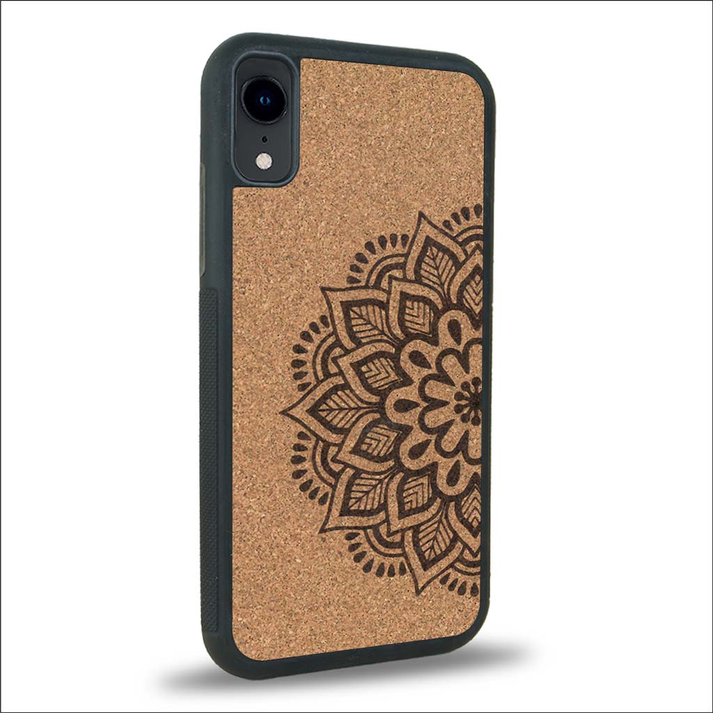 Coque iPhone XR - Le Mandala Sanskrit - Coque en bois