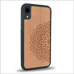 Coque iPhone XR - Le Mandala Sanskrit - Coque en bois