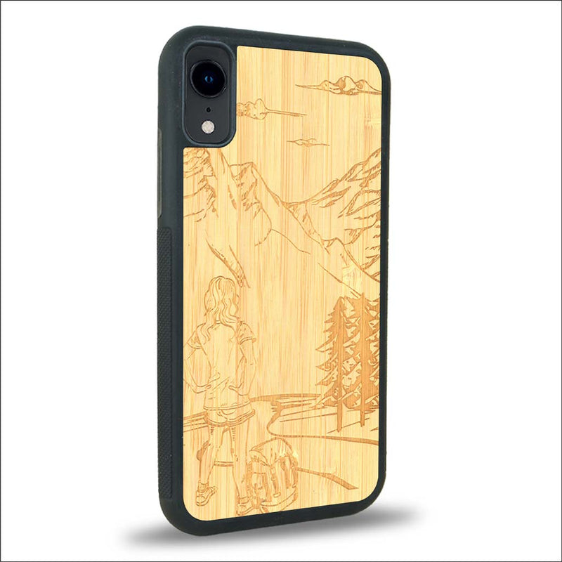 Coque iPhone XR - L'Exploratrice - Coque en bois