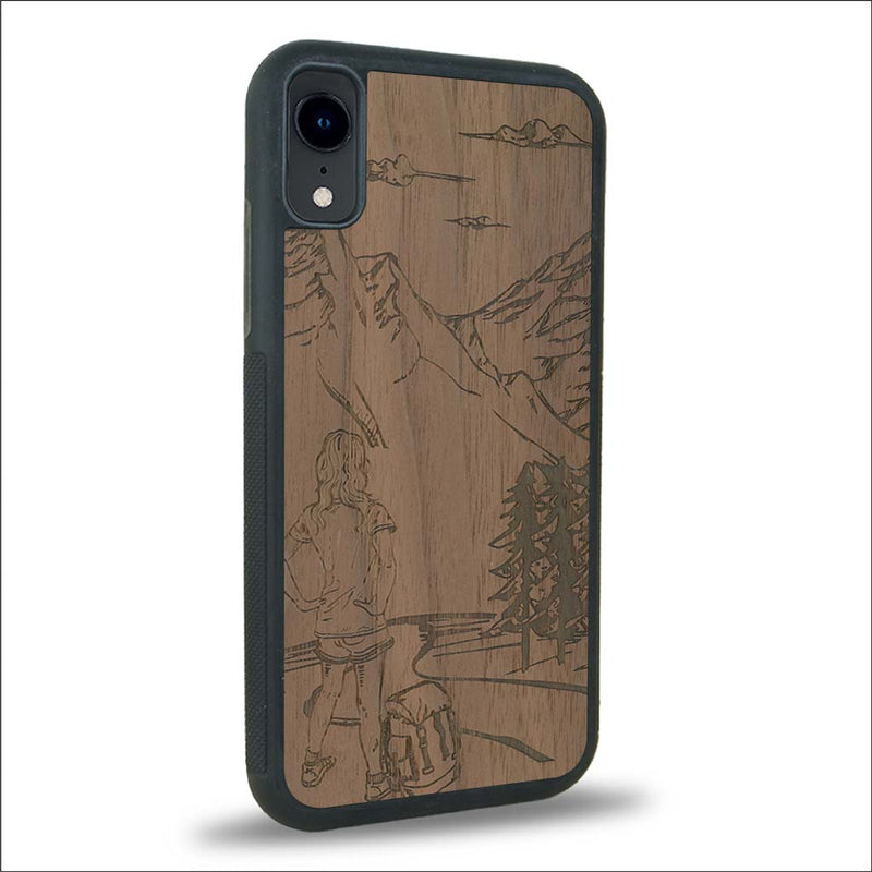 Coque iPhone XR - L'Exploratrice - Coque en bois