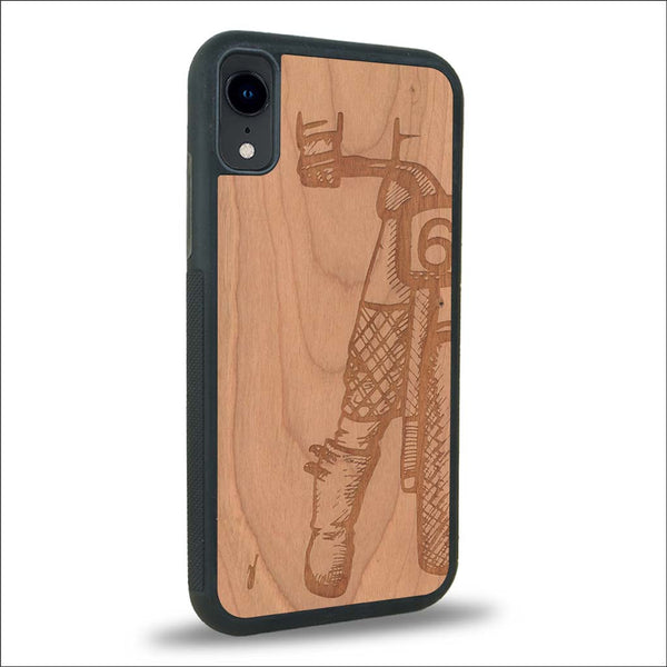 Coque iPhone XR - On The Road - Coque en bois