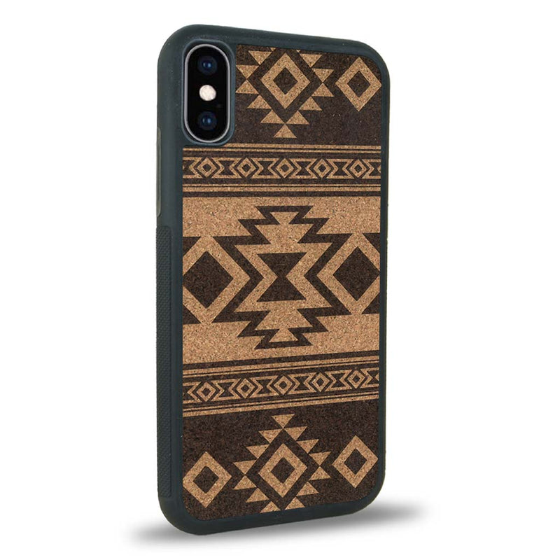 Coque iPhone XS - L'Aztec - Coque en bois